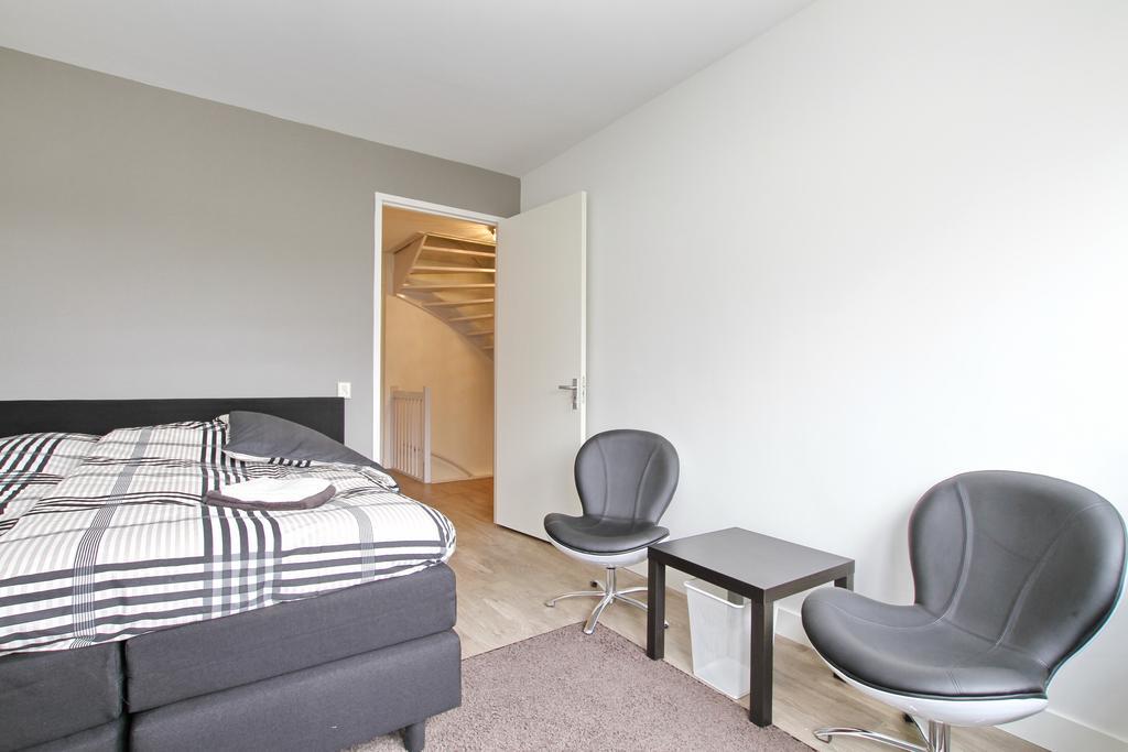 Bed & Breakfast Wit 51 Noordwijk Rum bild