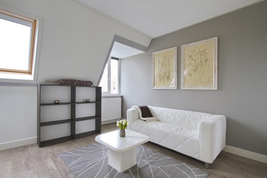 Bed & Breakfast Wit 51 Noordwijk Rum bild